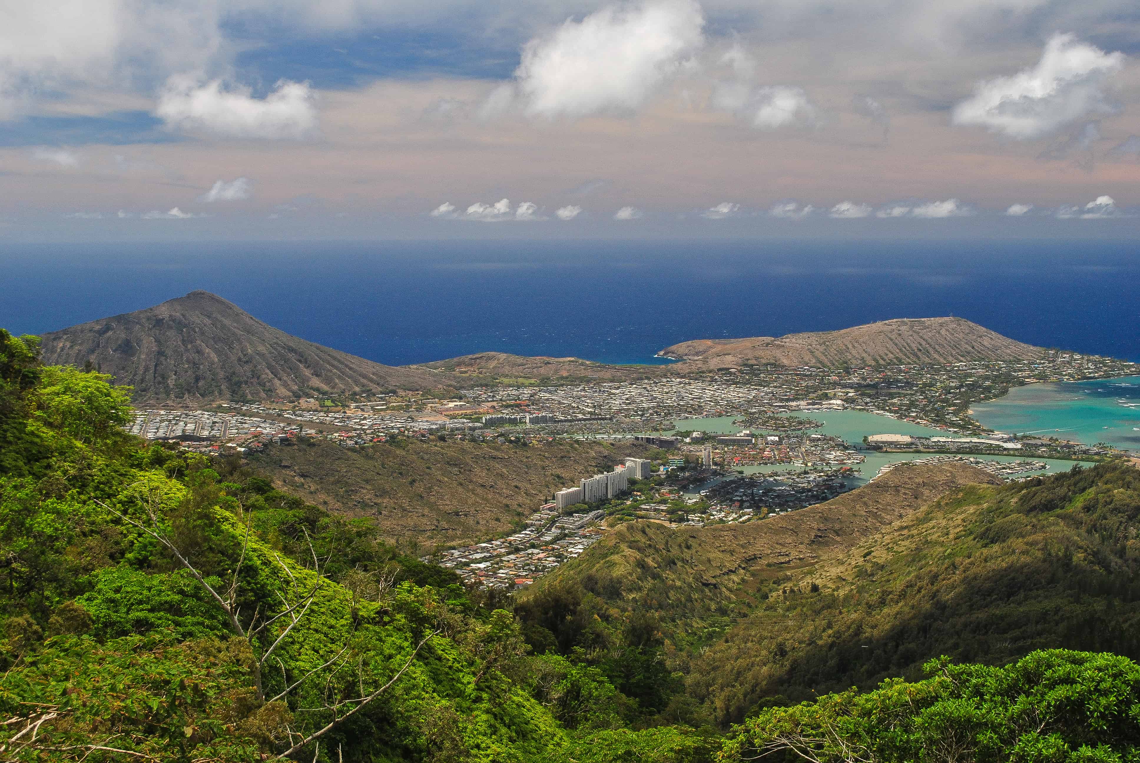 Midpoint view from the Kuliouou Ridge Trail