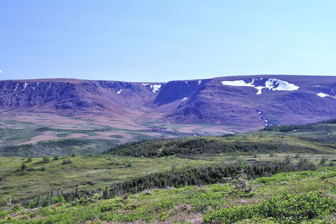 hiking tablelands gros morne national park newfoundland