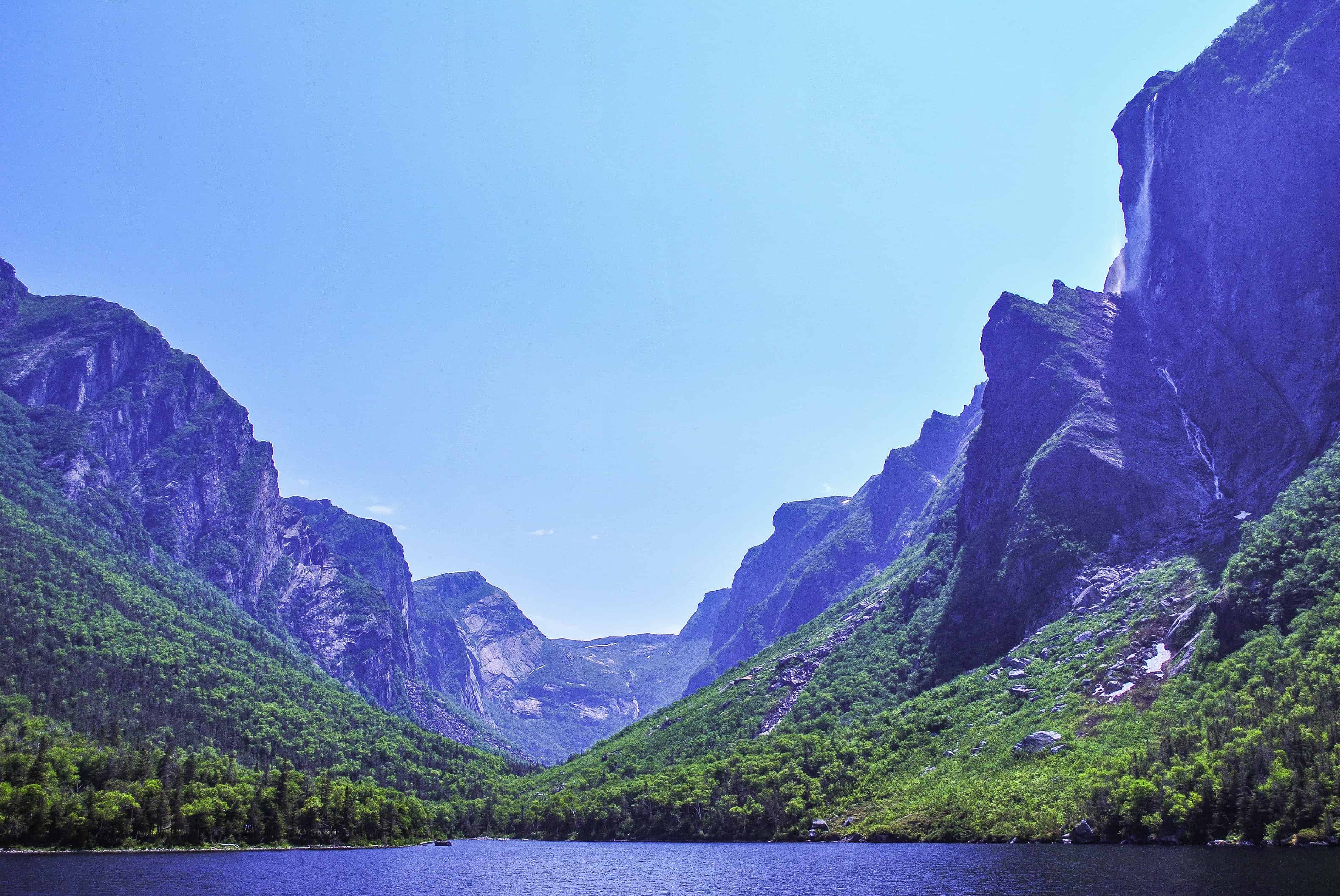 western brook pond gros morne national park newfoundland