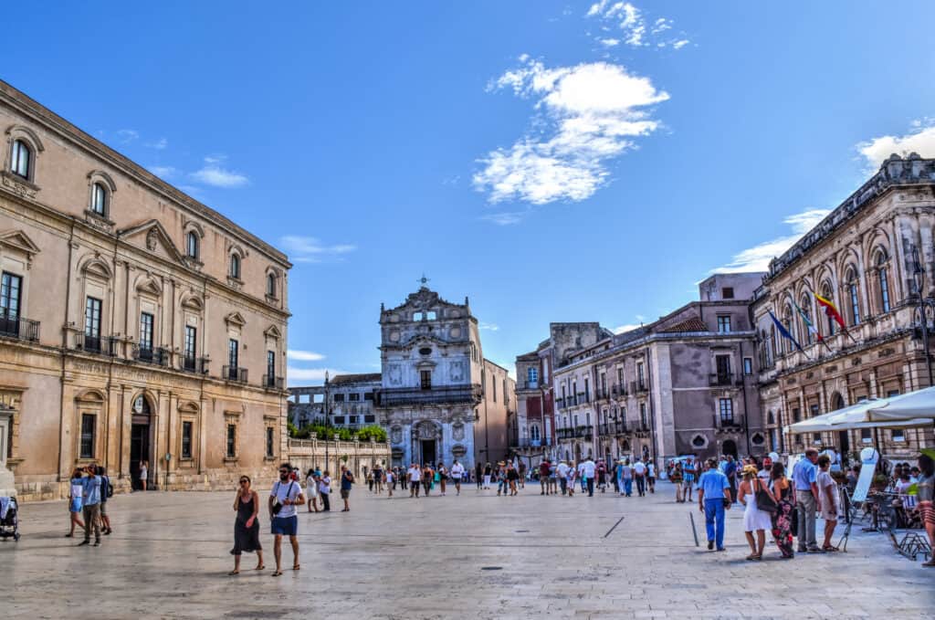 Piazza del Duomo ortigia siracusa sicily