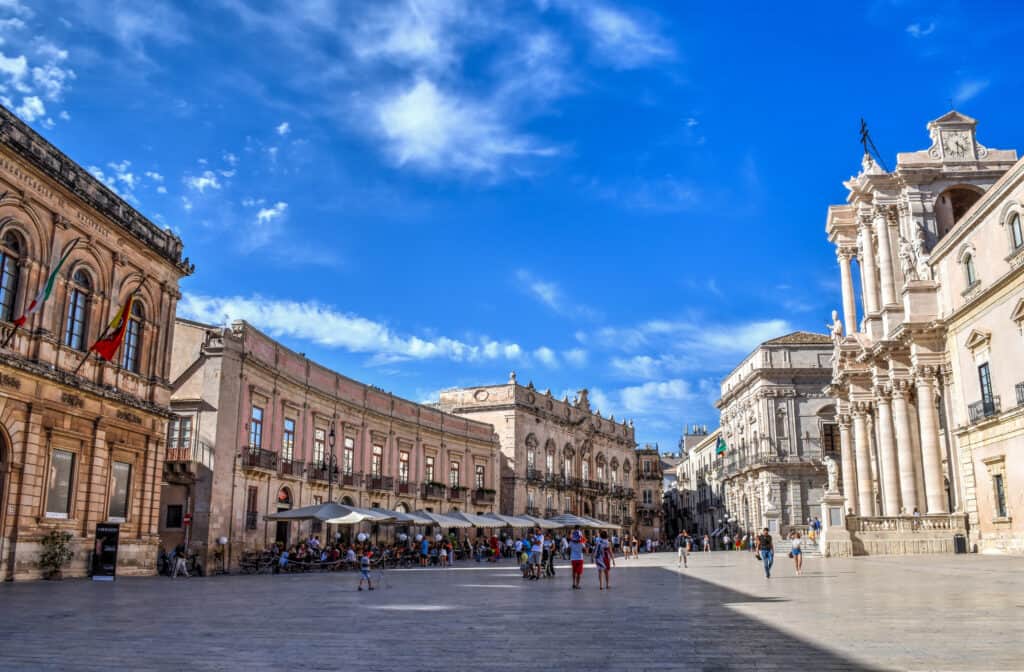 Piazza del Duomo ortigia siracusa sicily