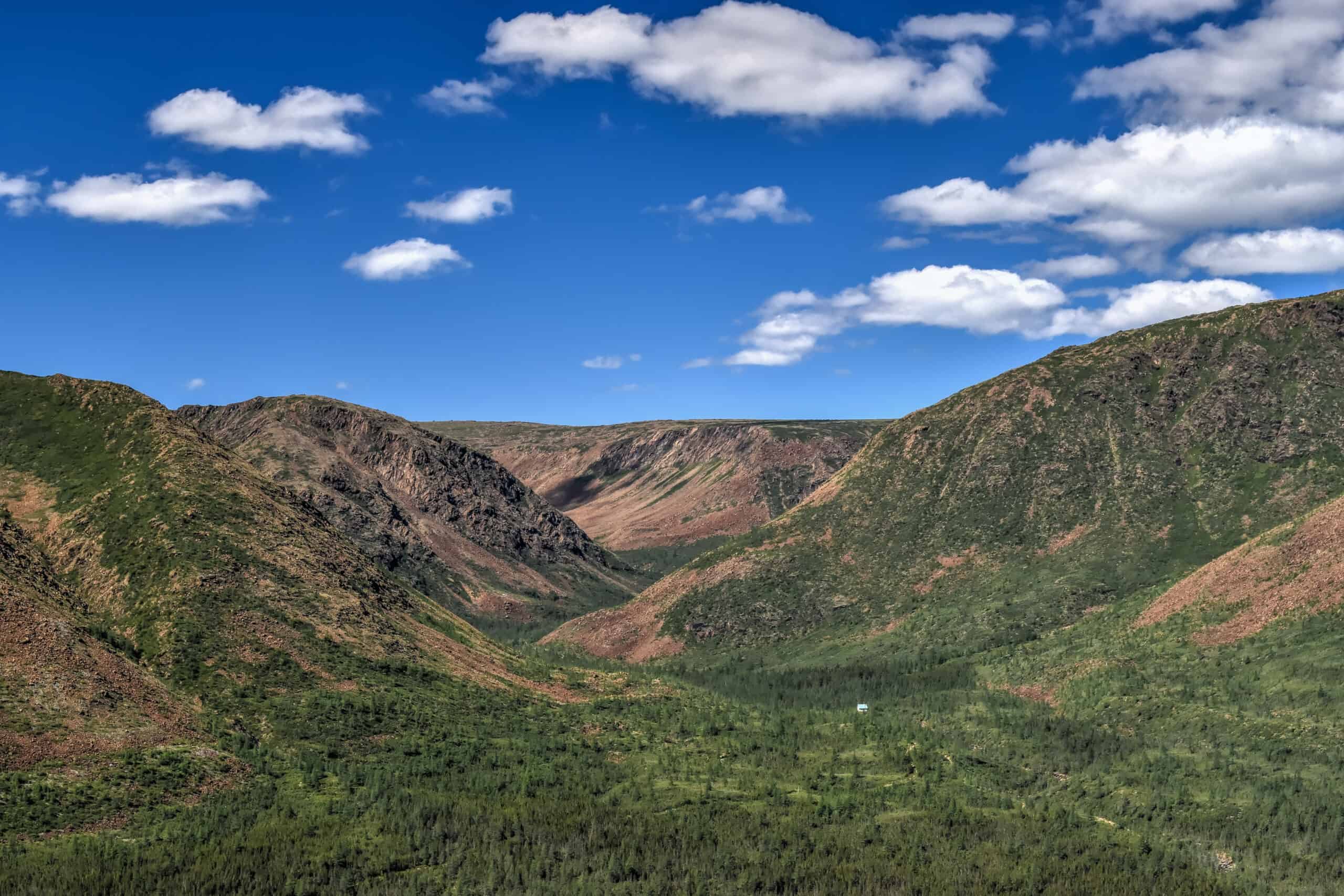 summit view from Olivine hiking trail in gaspésie national park