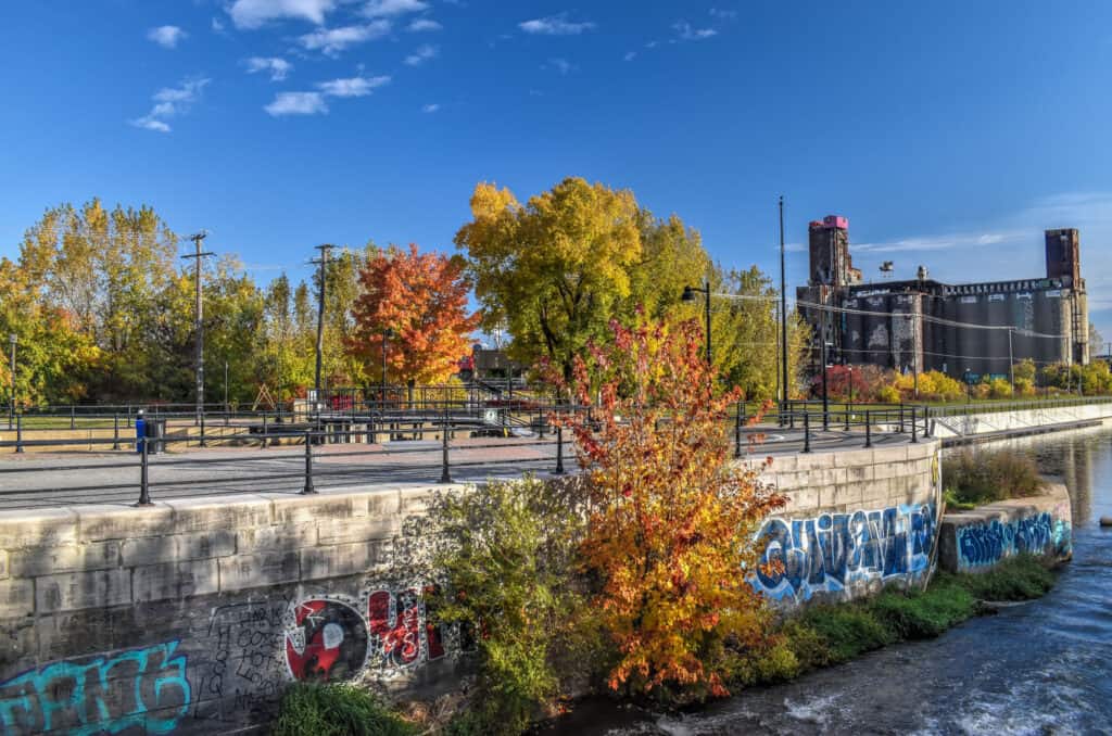 montreal canal lachine fall colors
