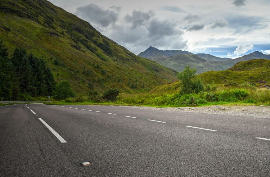 Scotland Roadtrip Driving Guide and Tips