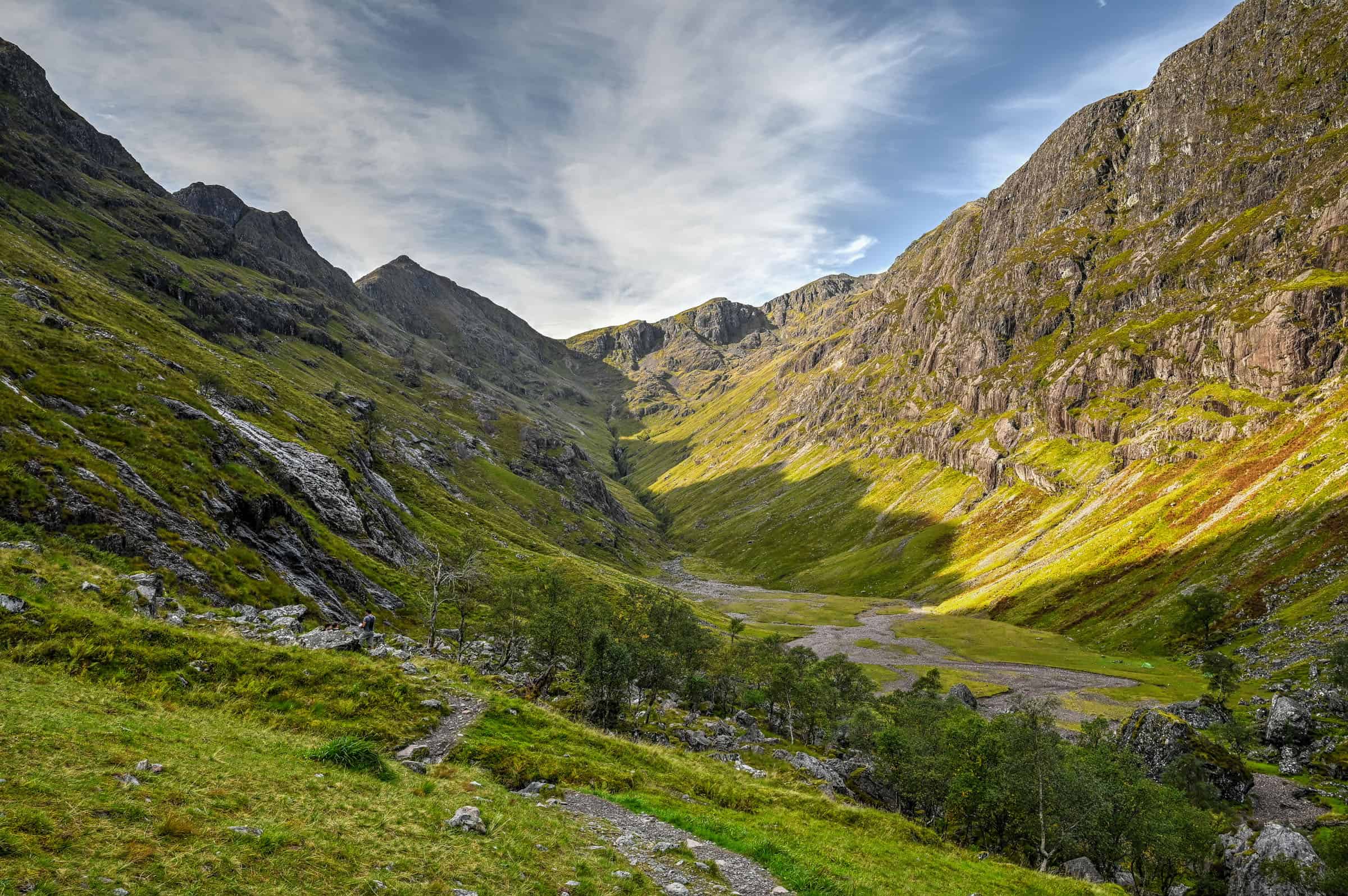 lost valley hiking trail in glen coe
