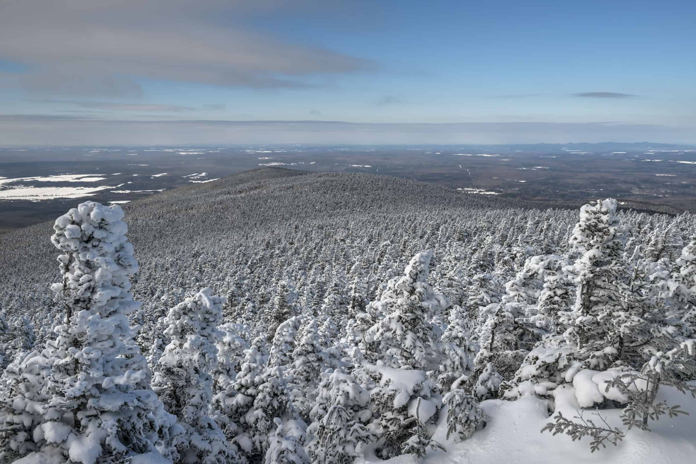 view from mont mégantic summit