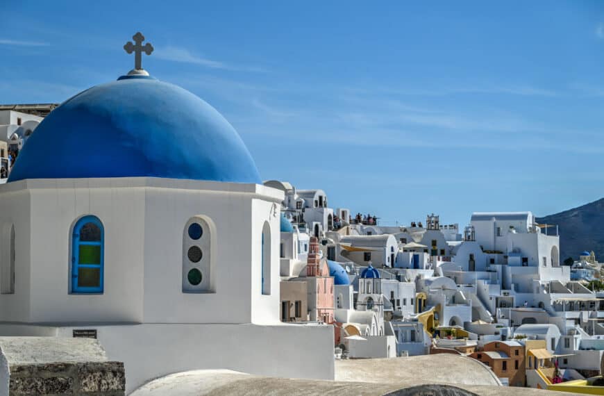 blue dome in Oia santorini