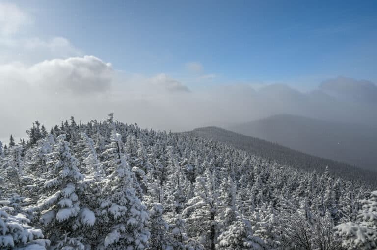 Mont Saint-Joseph – A Winter Hiking Guide