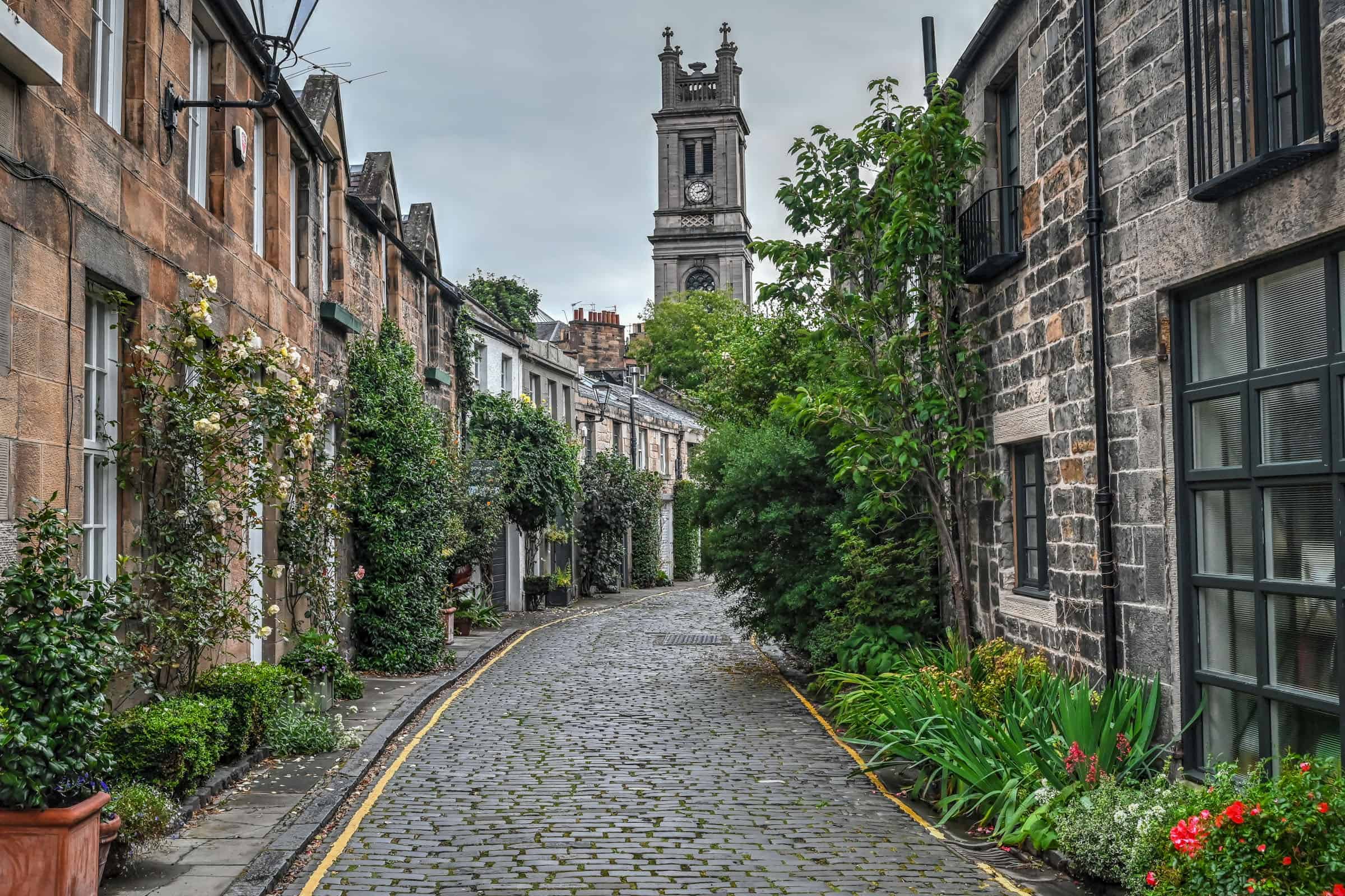 beautiful circle lane edinburgh