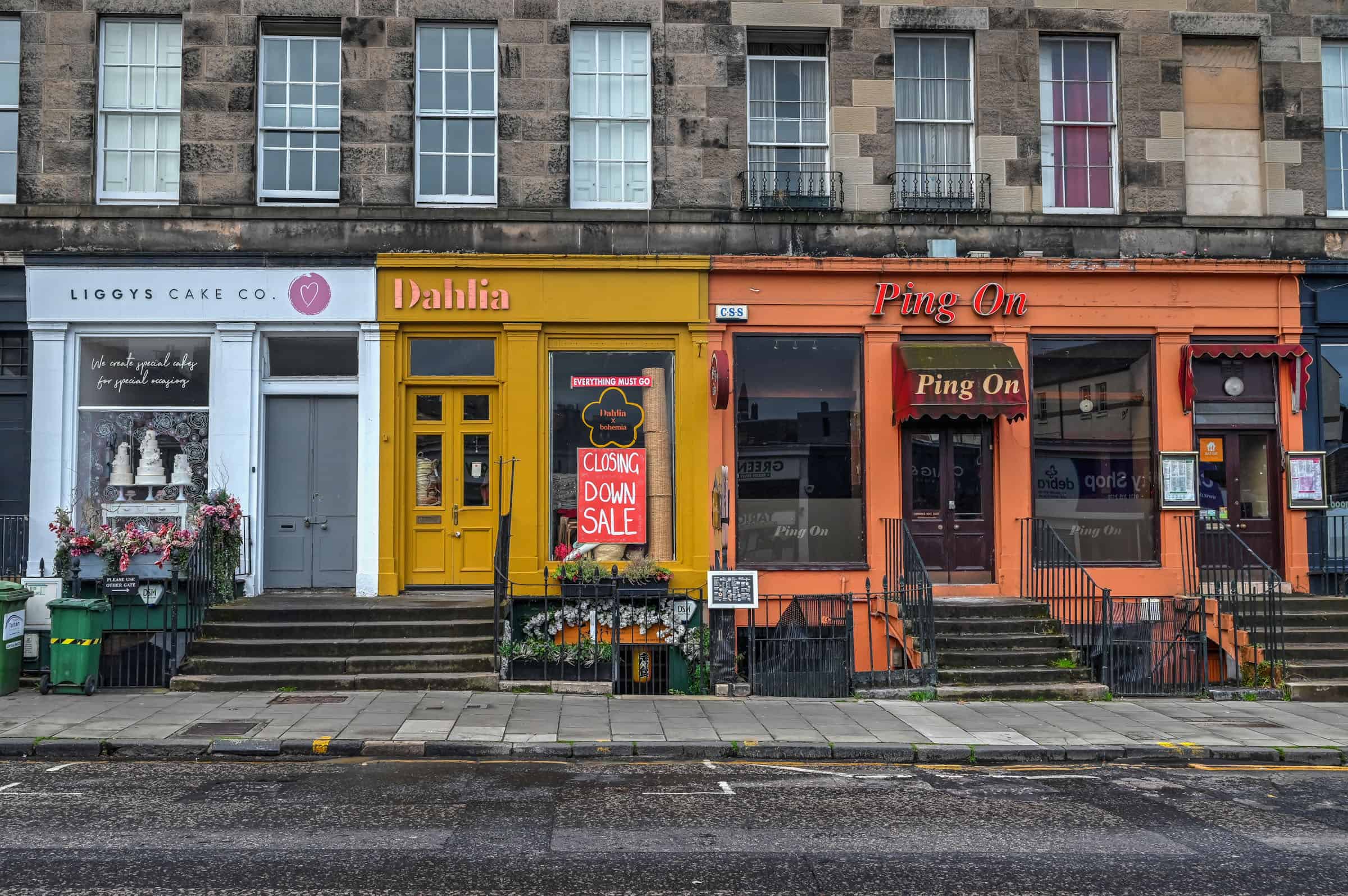 colorful storefronts stockbridge edinburgh