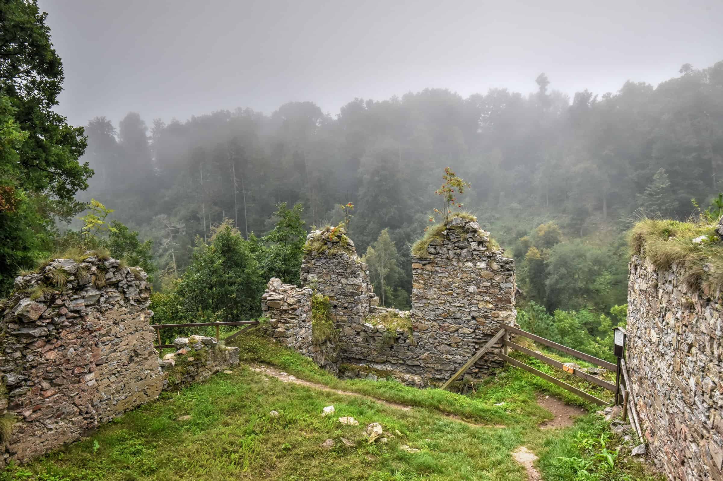 Dívcí Kámen Castle Ruins czech republic