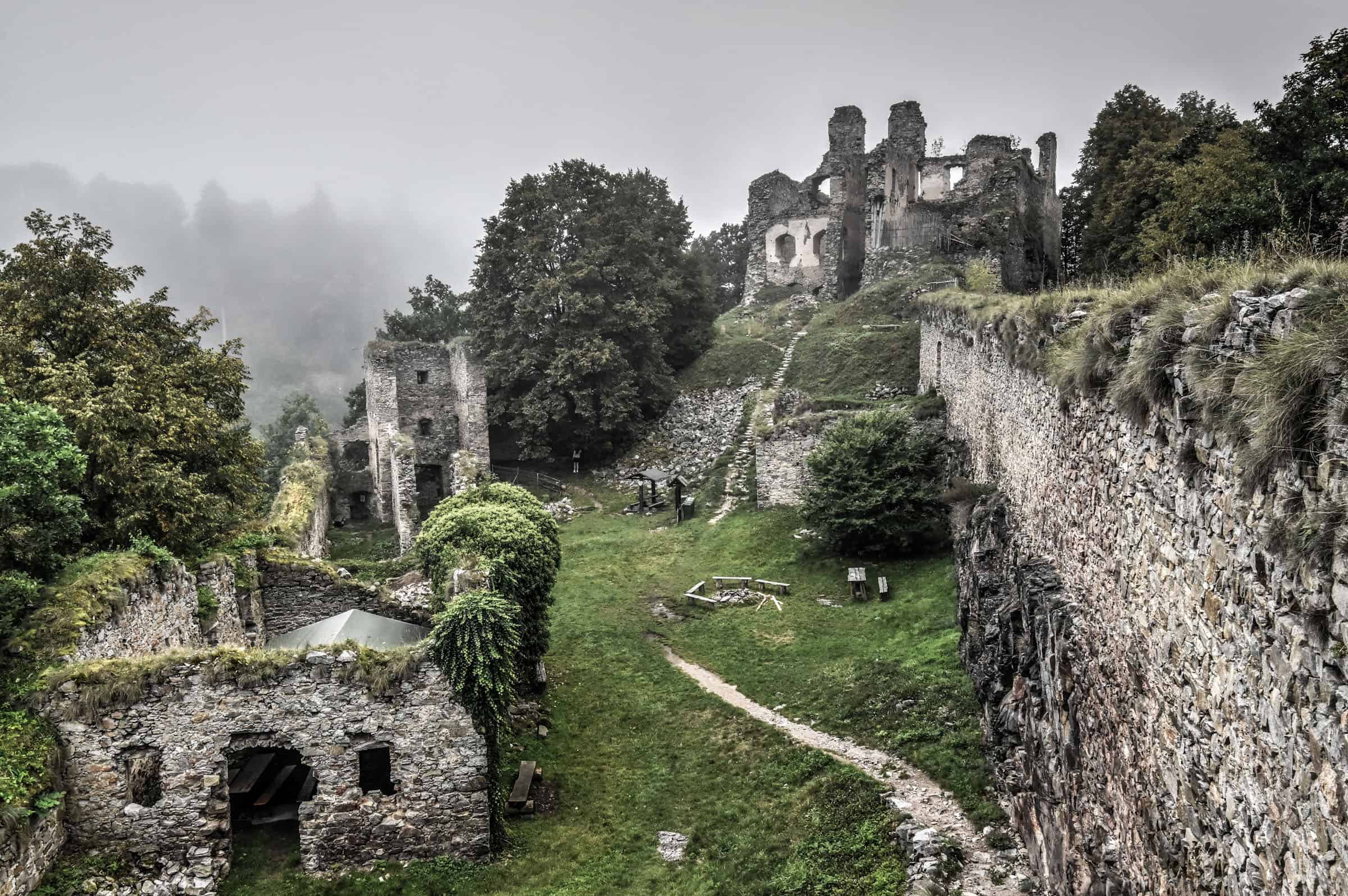 Dívcí Kámen Castle Ruins czechia