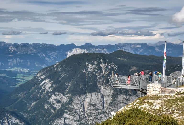 Austria’s Stunning 5 Fingers Viewing Platform near Hallstatt