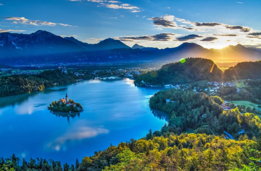 Mala Ojstrica sunrise over lake bled