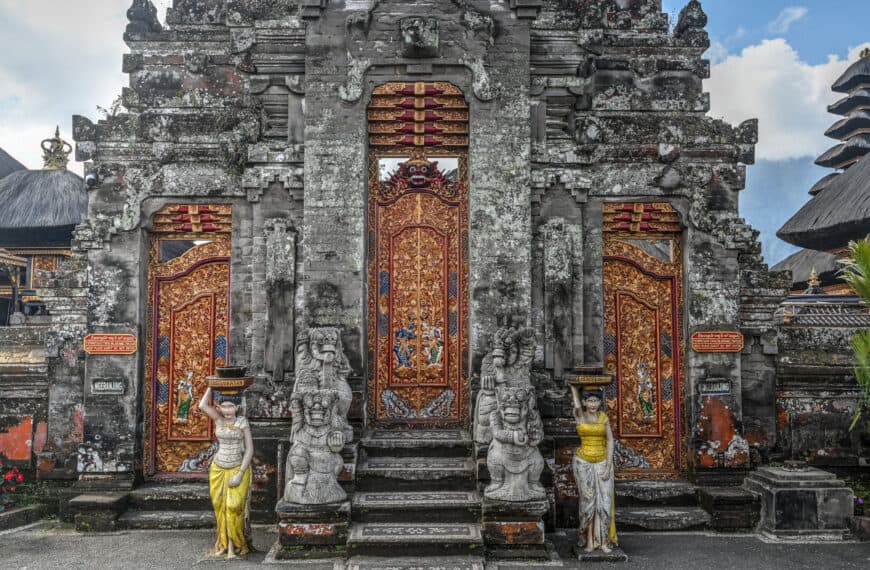 Best and Most Beautiful Temples and Palaces in Bali