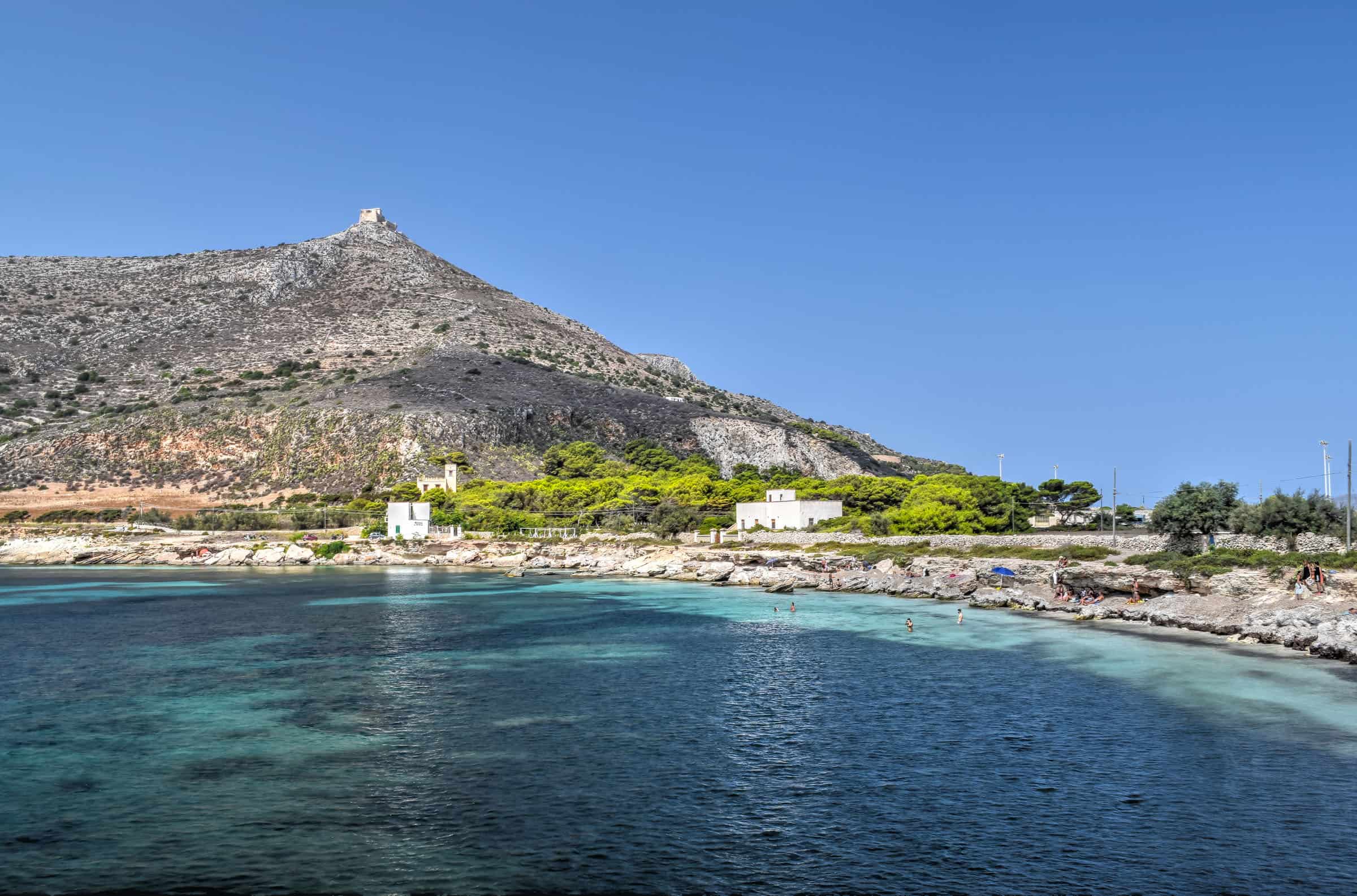 lido burrone in favignana