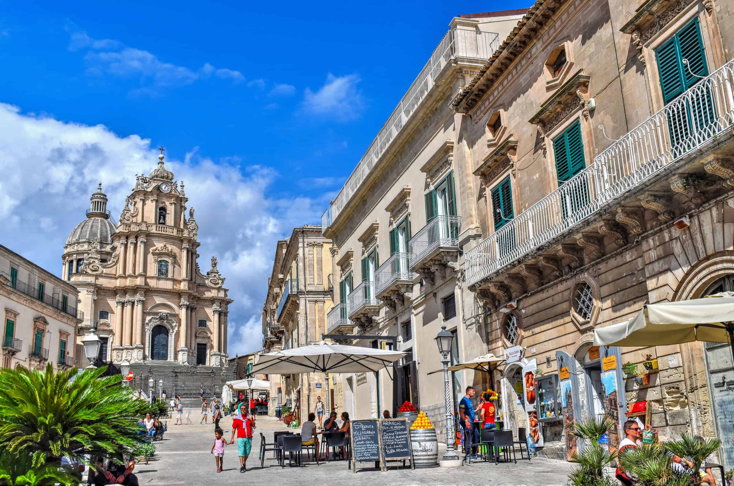 main square in Ragusa siicly