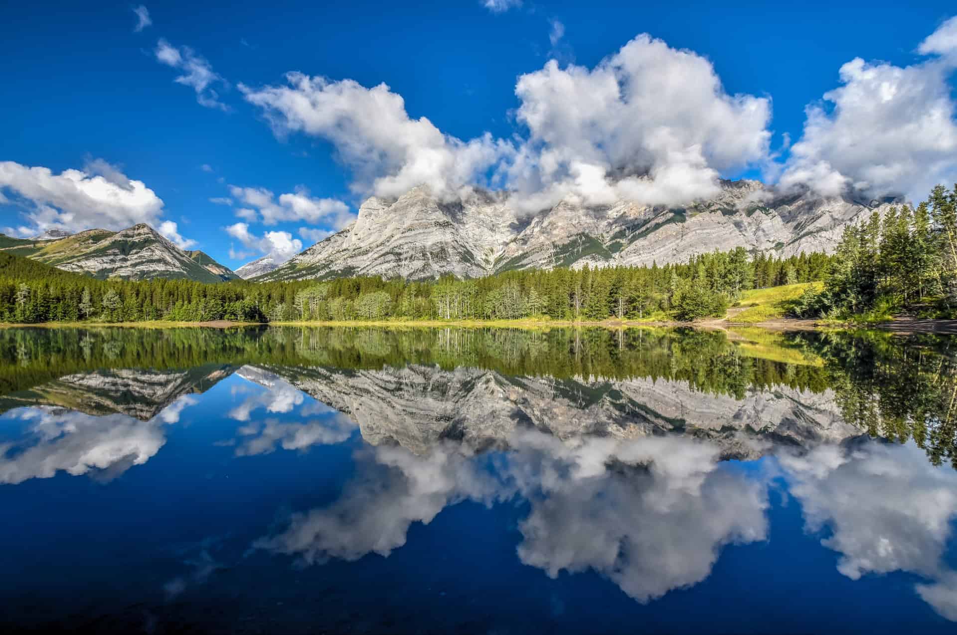 mount lorette ponds alberta