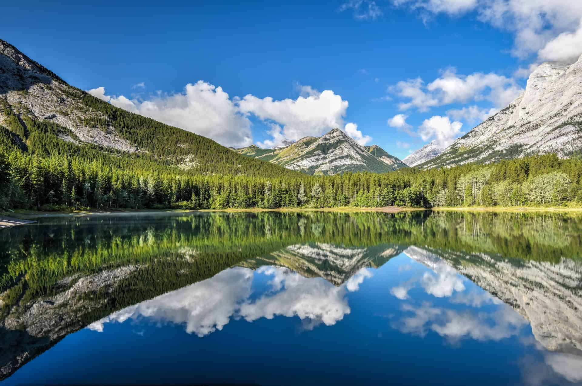 mountain lorette ponds highway 40 alberta