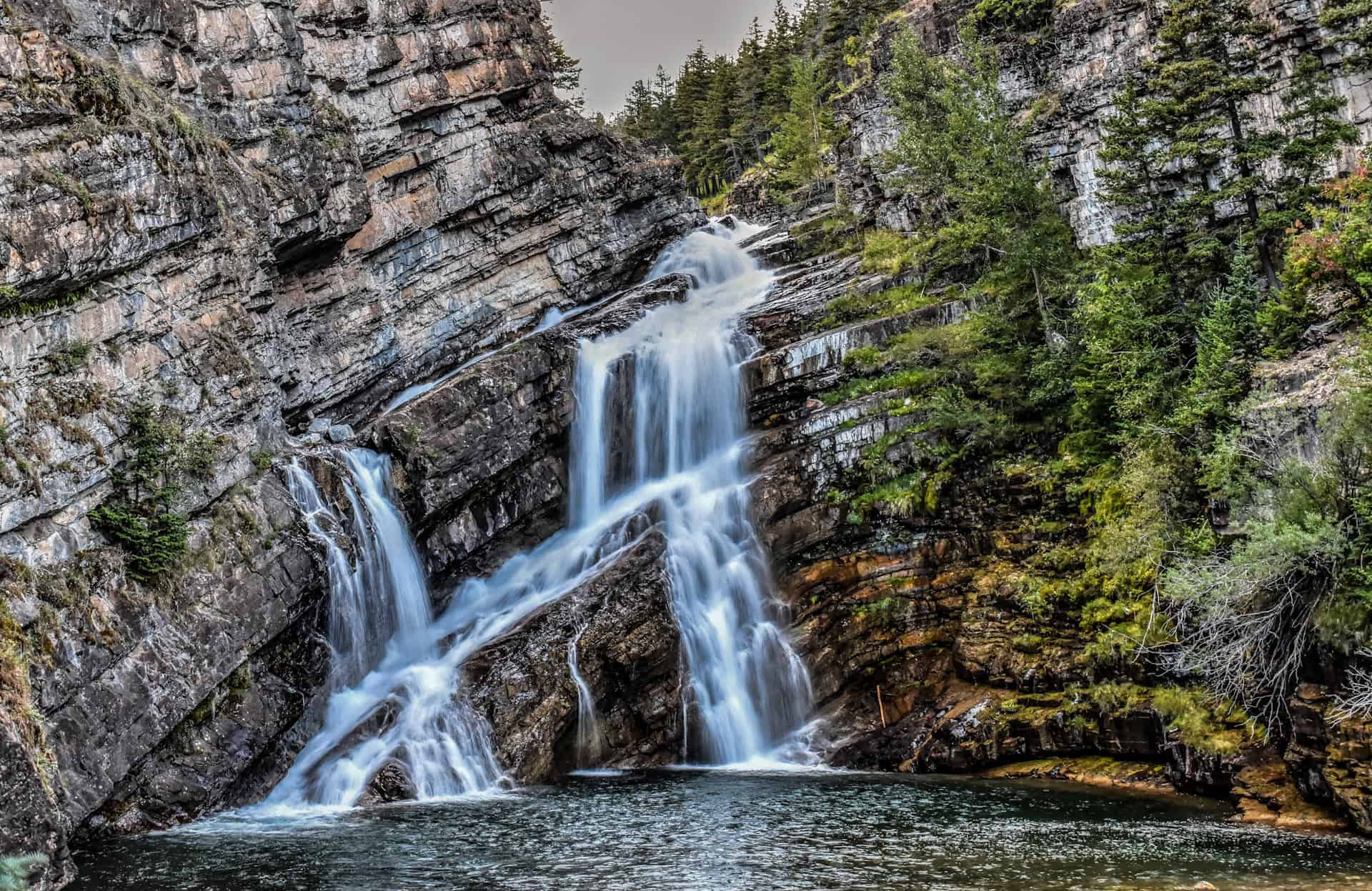 cameron falls in waterton