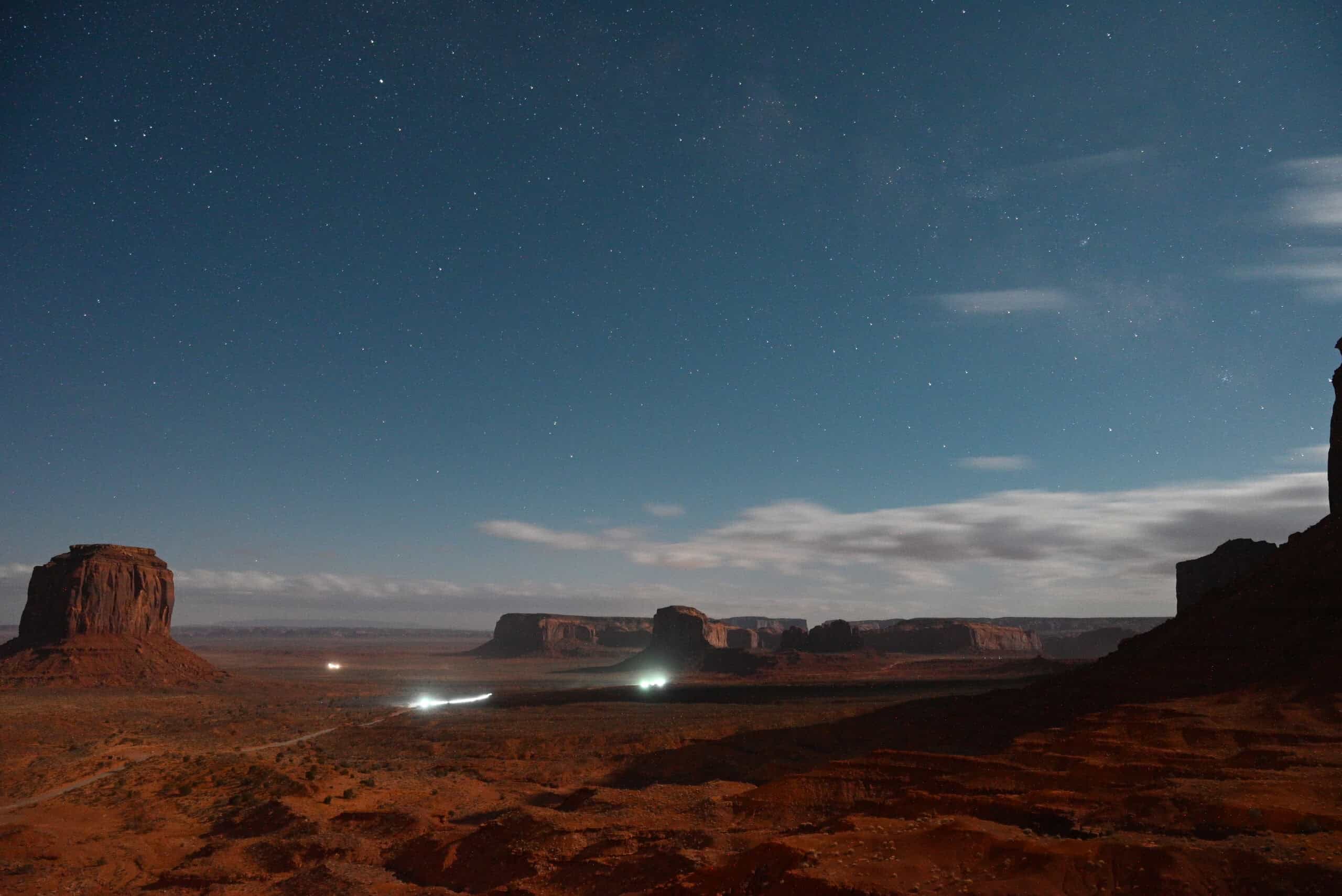 hight sky in monument valley