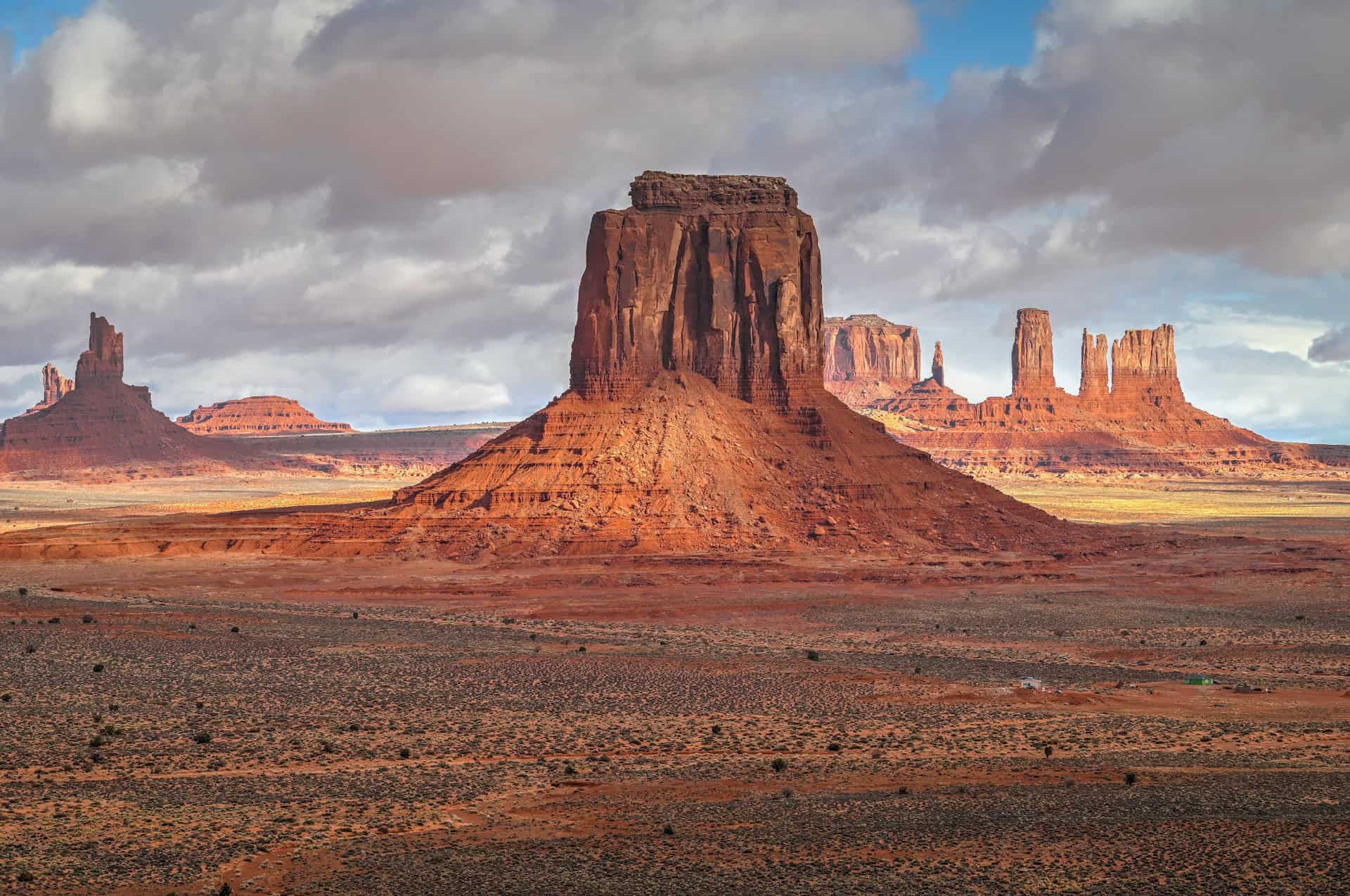 view from Artist’s Point in monument valley