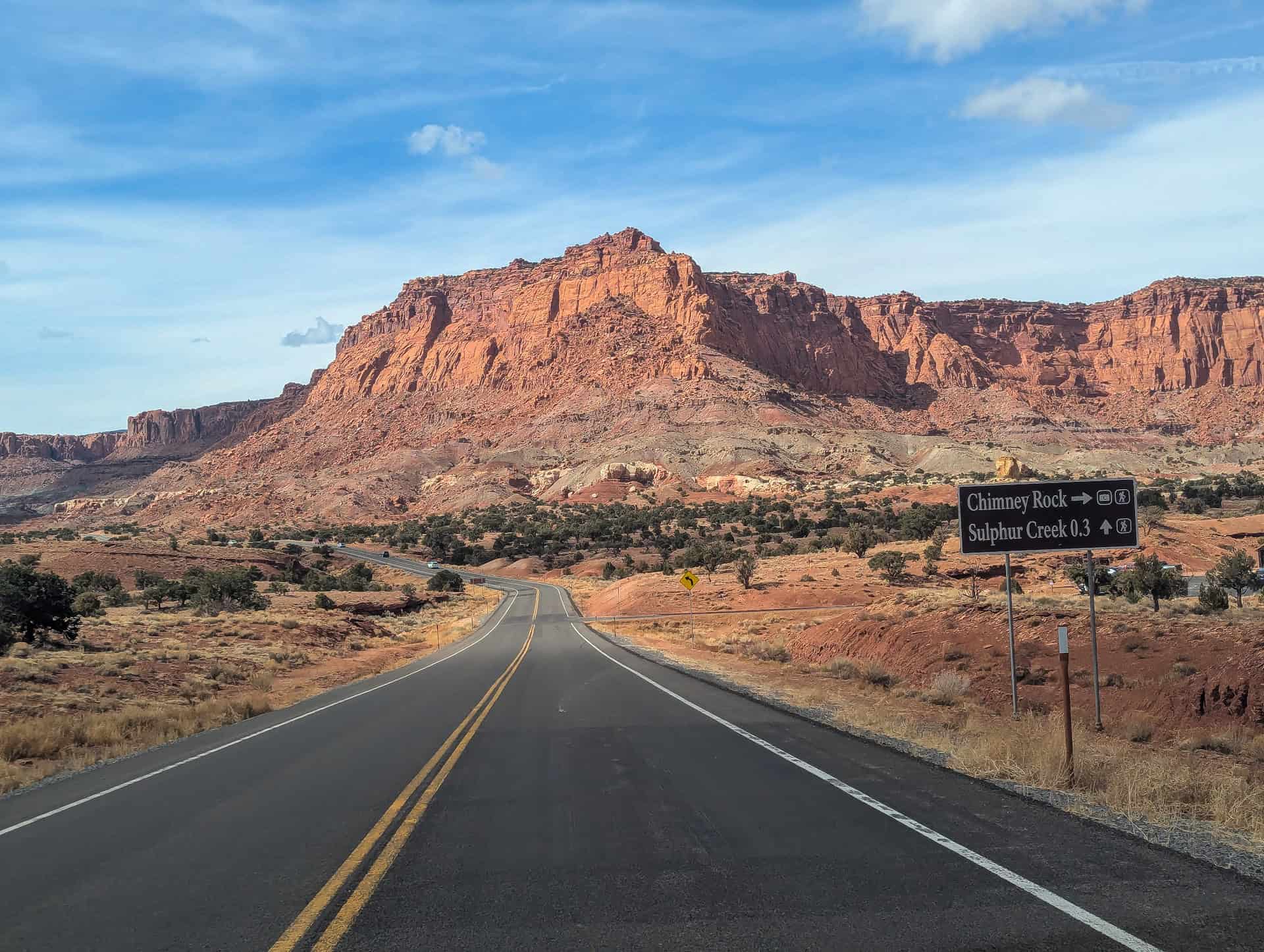 stunning drive along highway 24 Capitol Reef nationa park