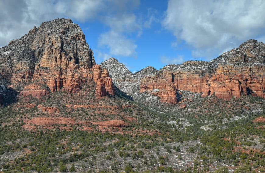 sugarloaf mountain trail in sedona