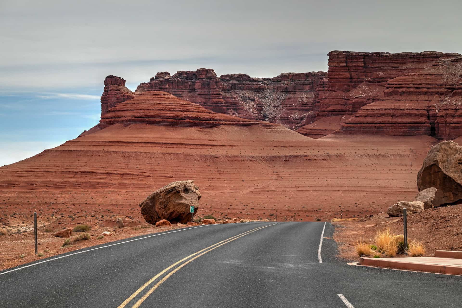 scenic drive in marble canyon