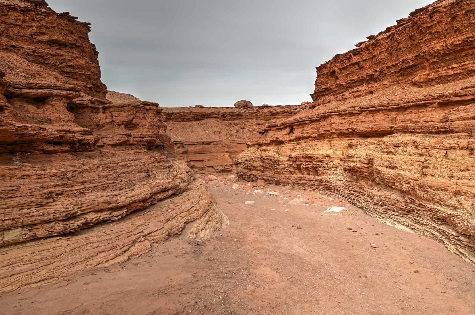 cathedral wash trail glen canyon