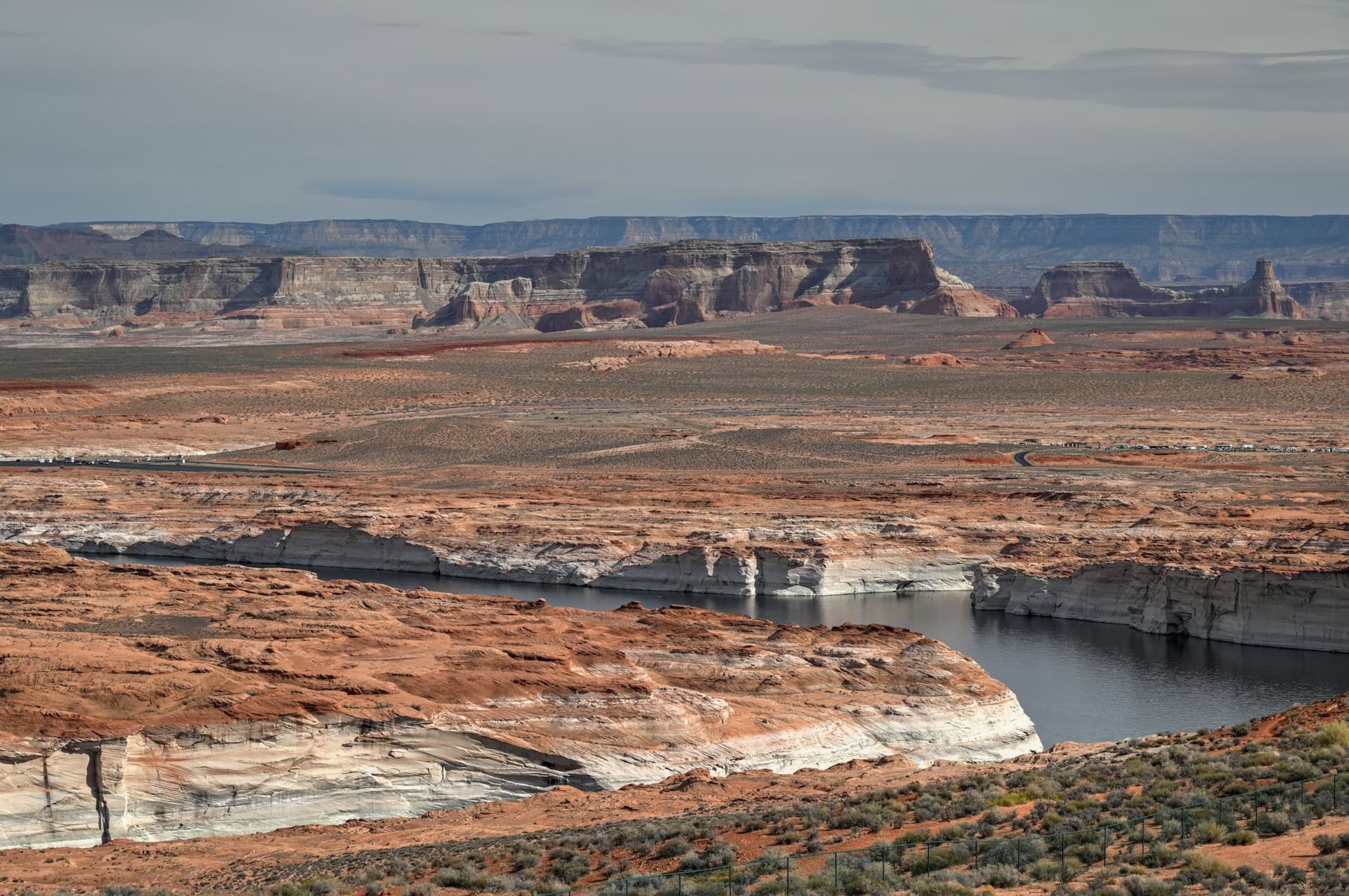 lake powell from Grandview Overlook in page