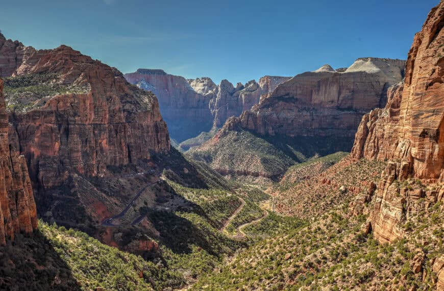 canyon overlook in zion