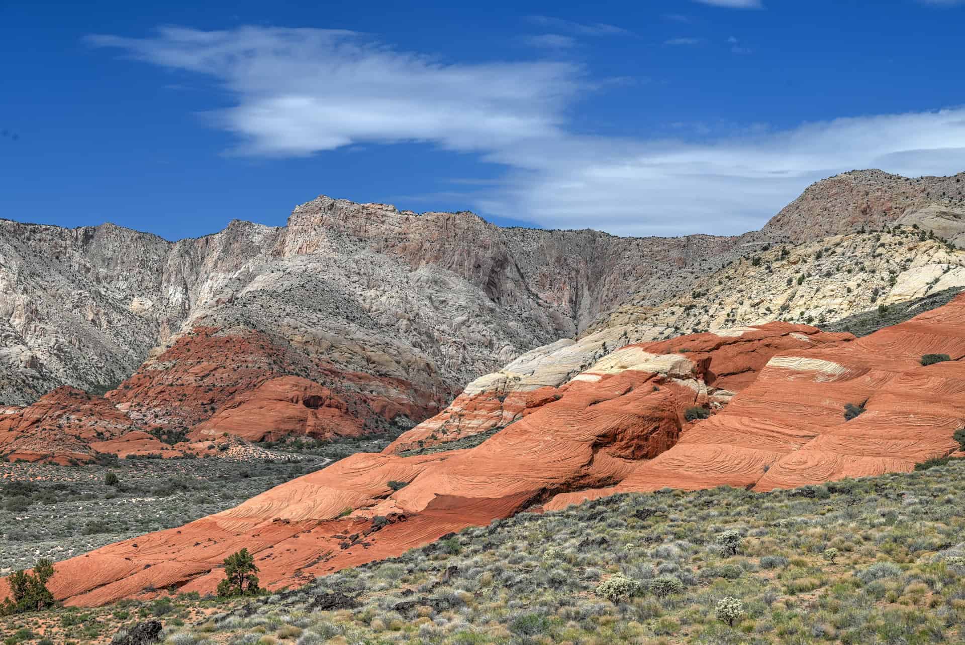 lava flow trail in snow canyon