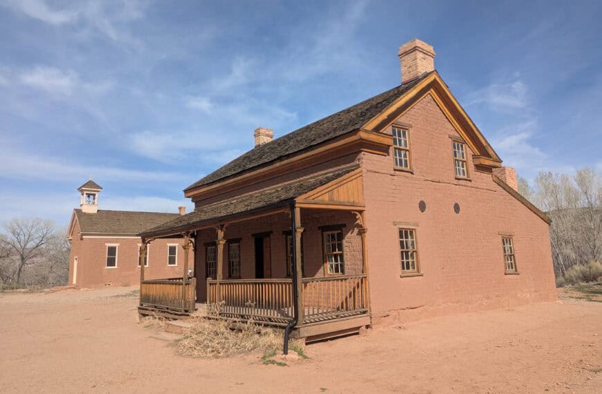 russel house in grafton ghost town