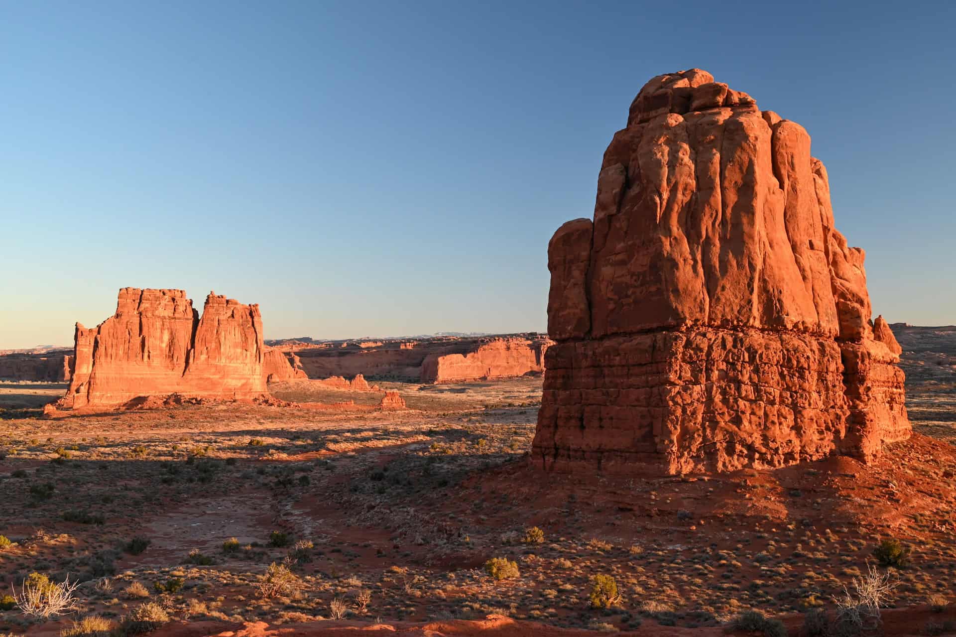 courthouse towers at sunrise in arches