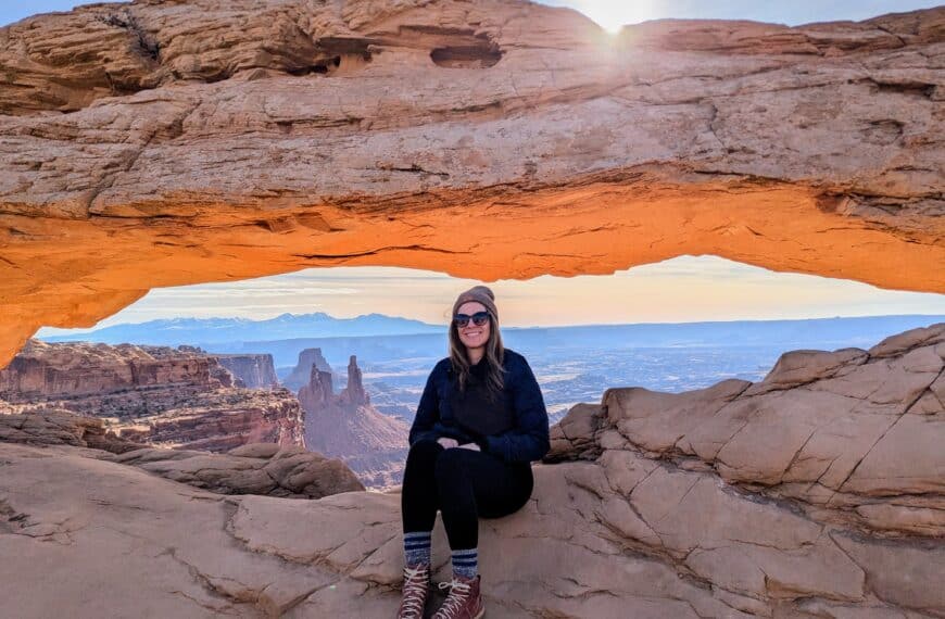 mesa arch at sunrise