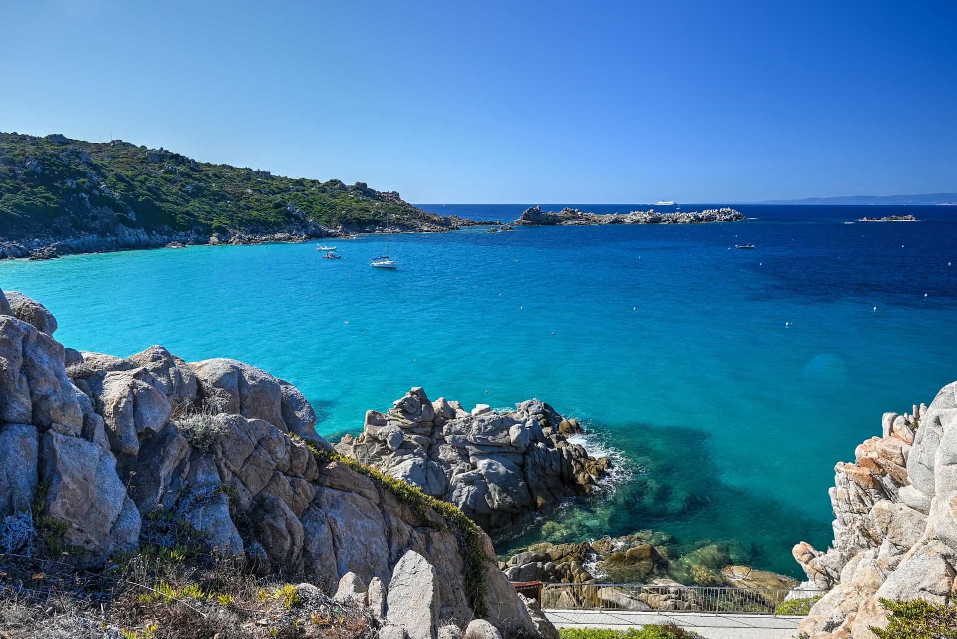 Percorso Panoramico in  the Longonsardo Promontory (Punta Falcone)
